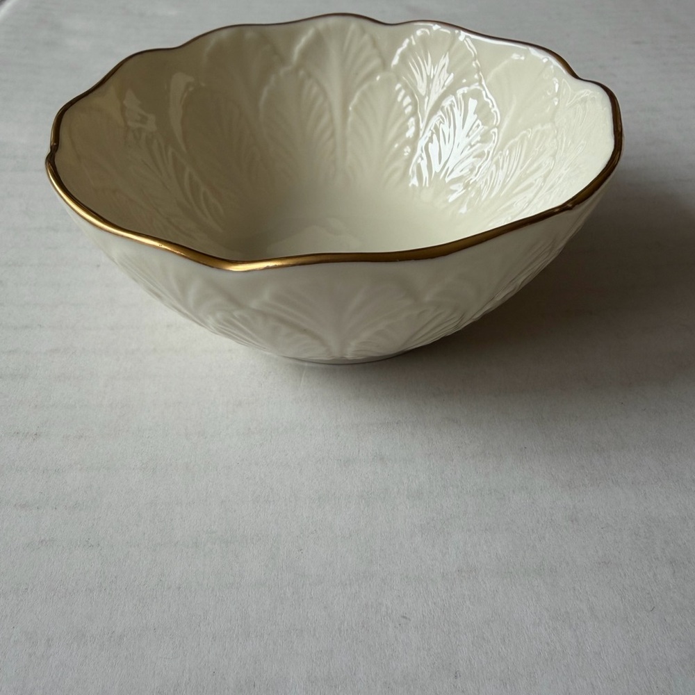 Lenox Cream Bowl with 24K Gold Accent